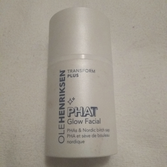 💜2 for $25💜Ole Henrikson Phat Glow Facial - Picture 1 of 3